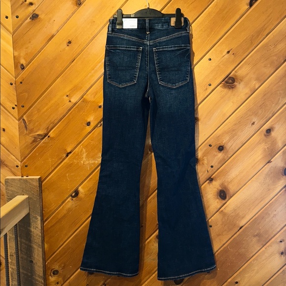 AE Next Level Curvy Super High-Waisted Flare Jean NWT - Picture 9 of 10
